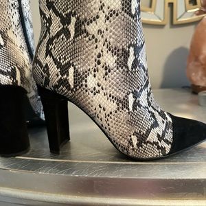 42Gold - Kiki Snakeskin Print Booties